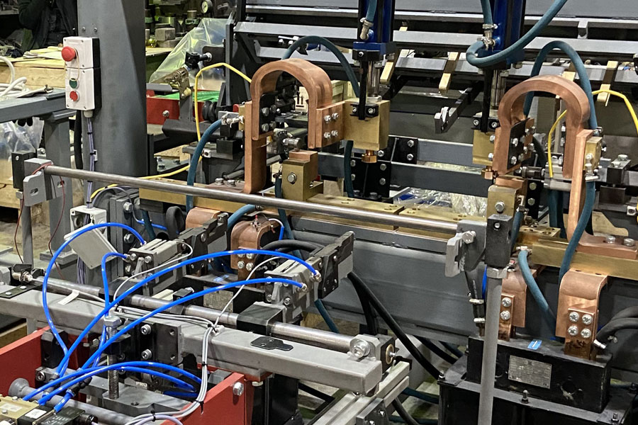 Машина для сварки двухветвевых  каркасов МТМ-750К1-1