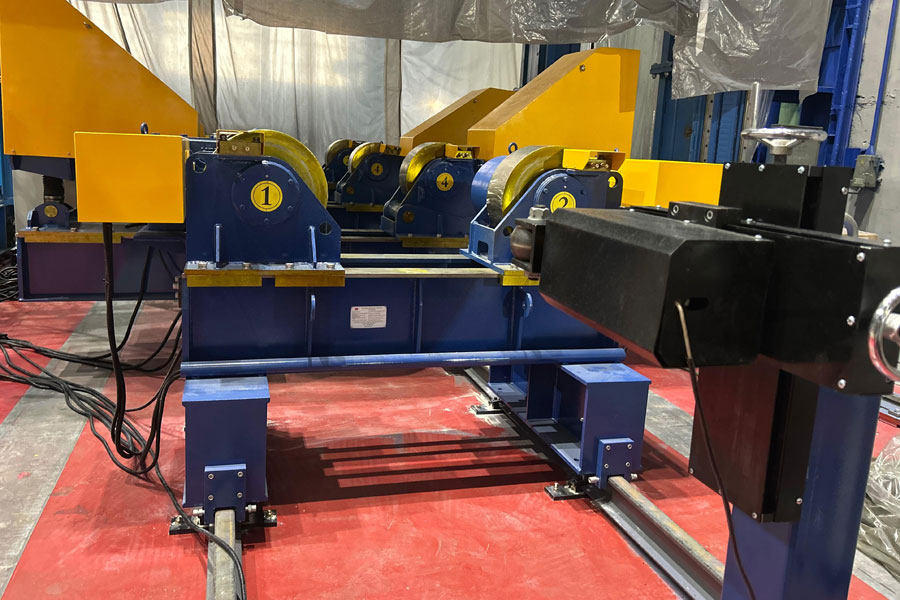 Роликовые вращатели KTSF-100T на рельсовых направляющих с системой антидрейфа