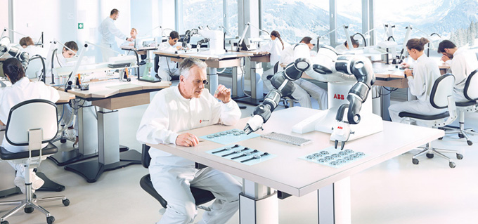 Коллаборативный робот (кобот)