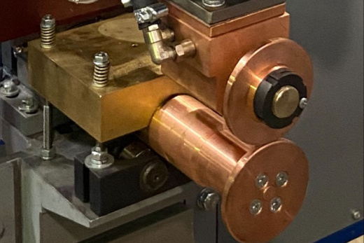 Машина шовной конденсаторной сварки МШК-2002ЭК