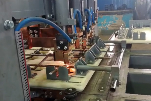 Полуавтомат многоэлектродной контактной сварки кондукторного типа ПМК-950