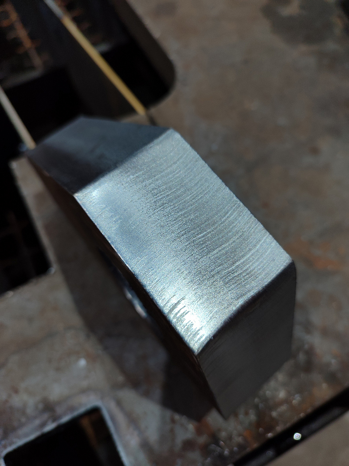 Замена устаревшего станка плазменной резки на новый с трехмерным раскроем низколегированной и высоколегированной стали